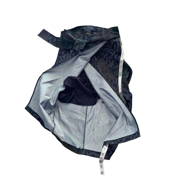 7 Avenue New York & CO Women’s Size 4 straight & pencil Skirt Blue Cotton. - Picture 6 of 8